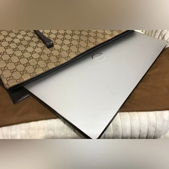 Gucci Bags - Picture 5 of 16